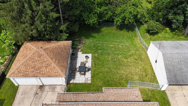 1925 Emerald Avenue, Grand Rapids, MI 49505