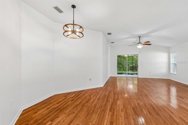 34534 DELLWOOD WAY, Zephyrhills, FL 33541