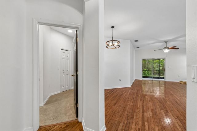 34534 DELLWOOD WAY, Zephyrhills, FL 33541