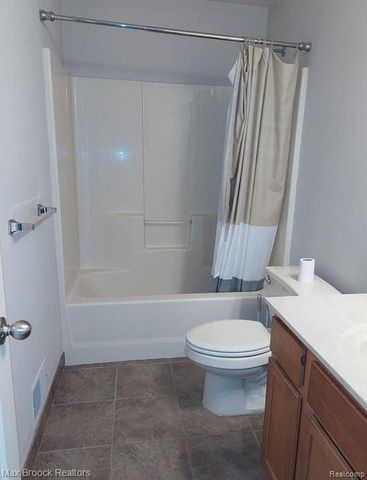 1115 BIRCHWOOD Drive, Troy, MI 48083