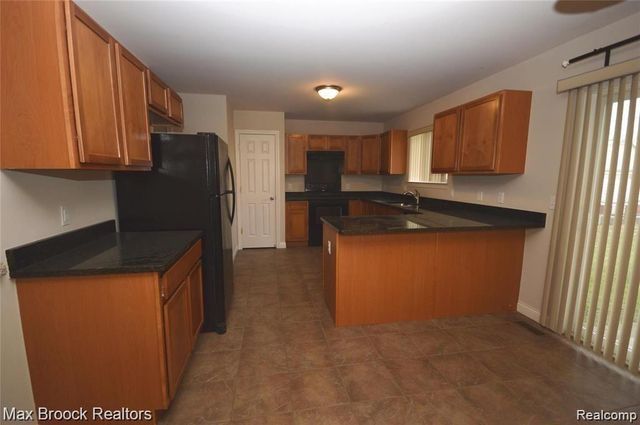 1115 BIRCHWOOD Drive, Troy, MI 48083