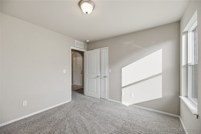 3636 E 143rd Court S, Bixby, OK 74008