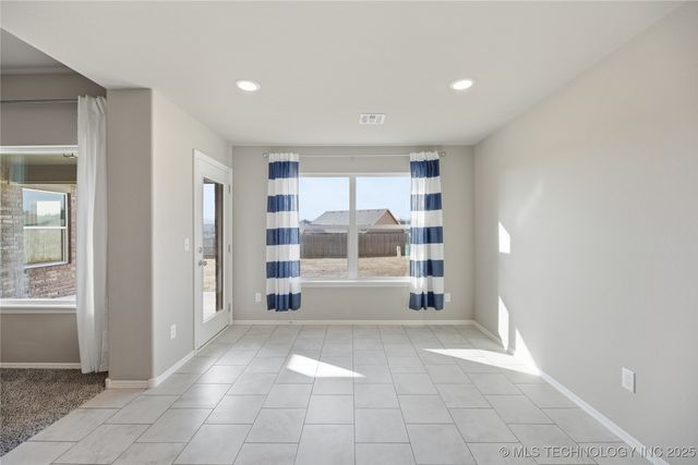 3636 E 143rd Court S, Bixby, OK 74008