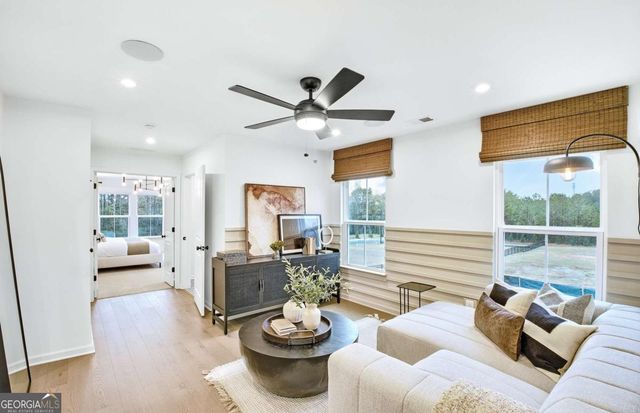 5703 Tillman Way, Powder Springs, GA 30127