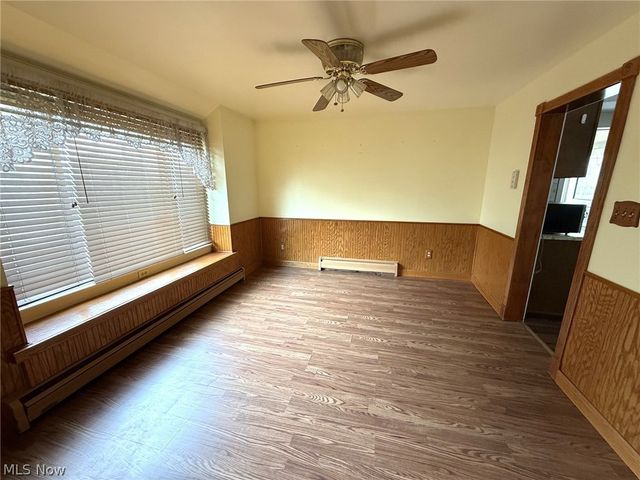 85 Smithsonian Street, Girard, OH 44420
