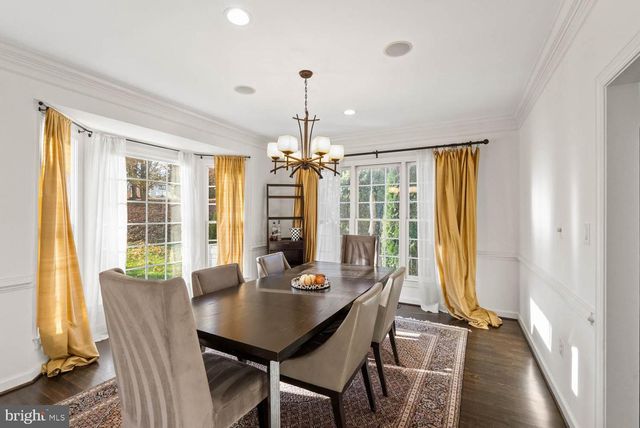 12882 CROUCH DR, Fairfax, VA 22030