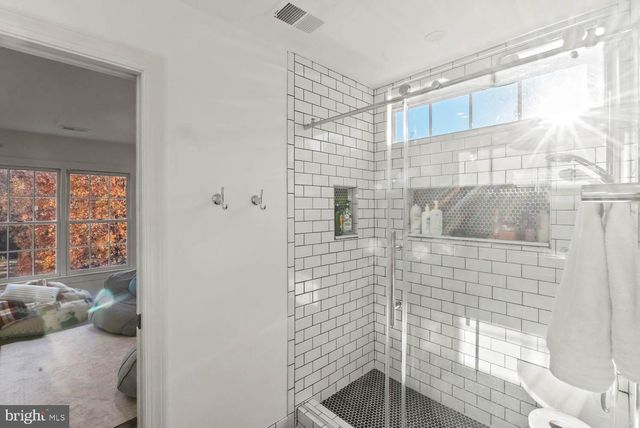 12882 CROUCH DR, Fairfax, VA 22030