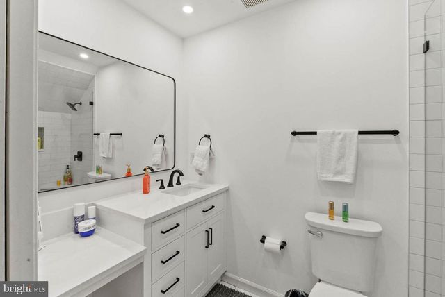 12882 CROUCH DR, Fairfax, VA 22030