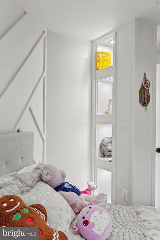 12882 CROUCH DR, Fairfax, VA 22030