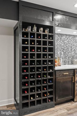 12882 CROUCH DR, Fairfax, VA 22030