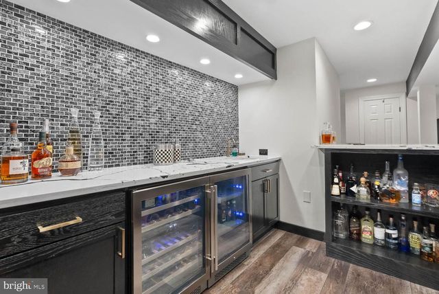 12882 CROUCH DR, Fairfax, VA 22030