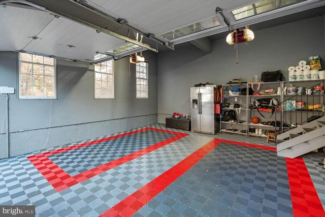 12882 CROUCH DR, Fairfax, VA 22030