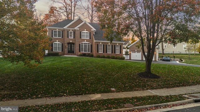 12882 CROUCH DR, Fairfax, VA 22030