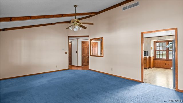 283 Barbados Drive, Cheektowaga, NY 14227