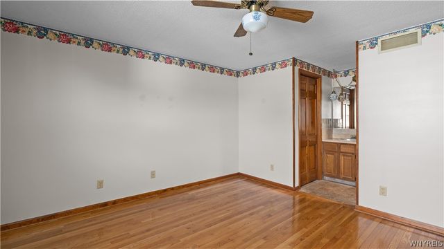283 Barbados Drive, Cheektowaga, NY 14227