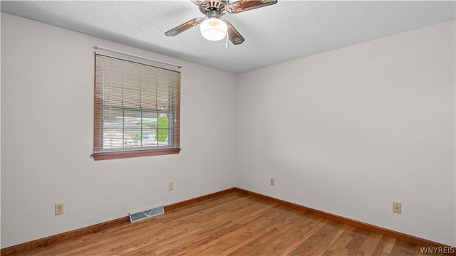 283 Barbados Drive, Cheektowaga, NY 14227