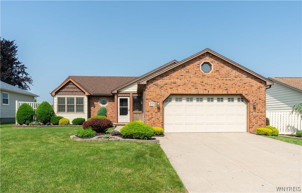 283 Barbados Drive, Cheektowaga, NY 14227