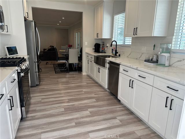 114 Acacia Avenue S, Rialto, CA 92376