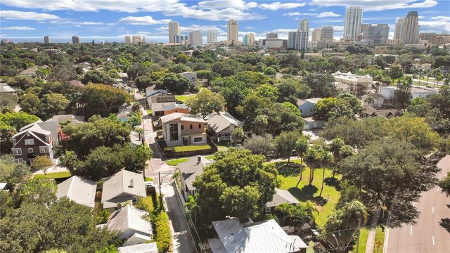 614 8TH STREET N, St Petersburg, FL 33701