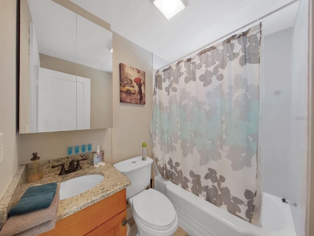 Image 21 of property listing at 614 8TH STREET N, St Petersburg, FL 33701