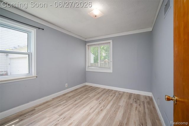 2347 Pauline Drive, Waterford, MI 48329