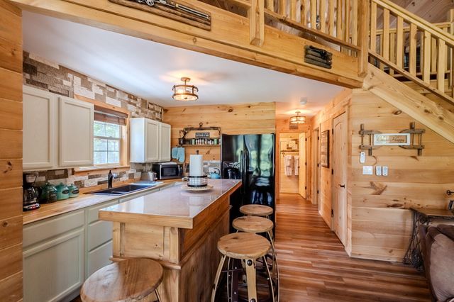 6725 State Highway 304, Ten Mile, TN 37880