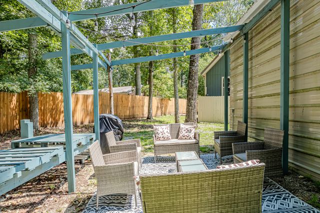 6725 State Highway 304, Ten Mile, TN 37880