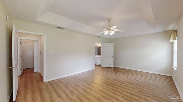 33580 Woodlands Dr, Lillian, AL 36549