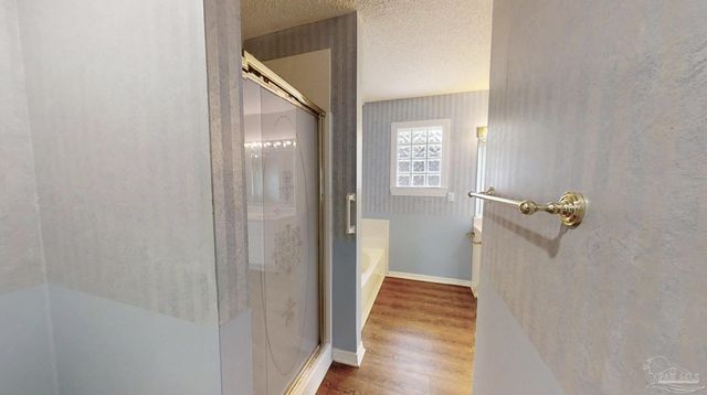 33580 Woodlands Dr, Lillian, AL 36549
