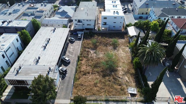 1839 N Kenmore Avenue, Los Angeles, CA 90027