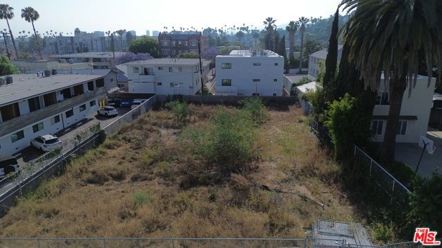 1839 N Kenmore Avenue, Los Angeles, CA 90027