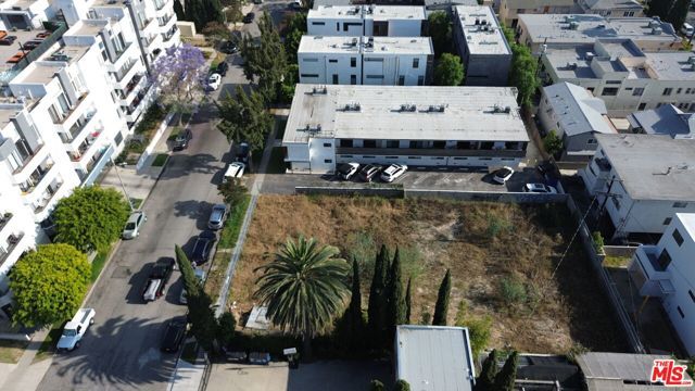 1839 N Kenmore Avenue, Los Angeles, CA 90027