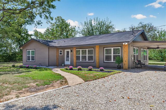 4703 Garvie Lane, Brookshire, TX 77423