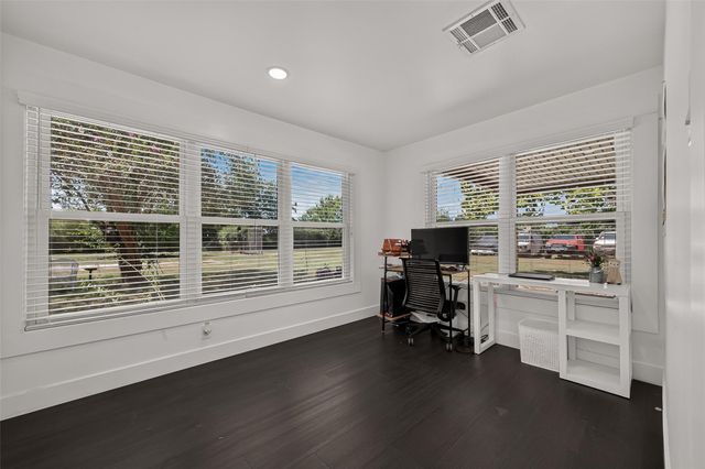 4703 Garvie Lane, Brookshire, TX 77423