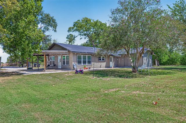 4703 Garvie Lane, Brookshire, TX 77423