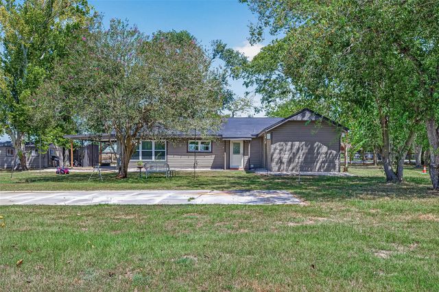 4703 Garvie Lane, Brookshire, TX 77423