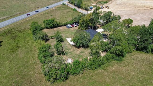 4703 Garvie Lane, Brookshire, TX 77423
