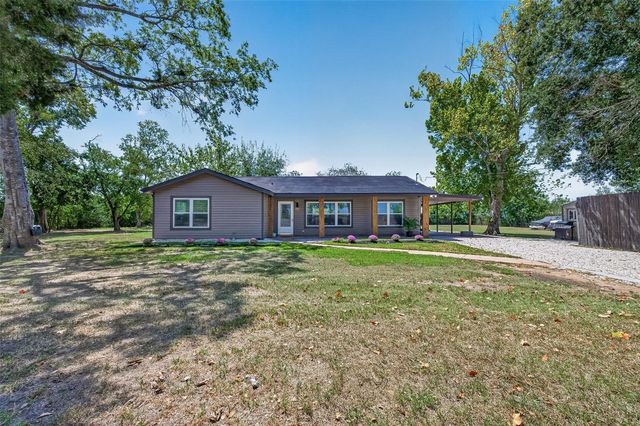 4703 Garvie Lane, Brookshire, TX 77423