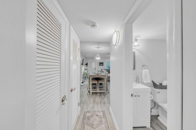 544 Capri L, Delray Beach, FL 33484