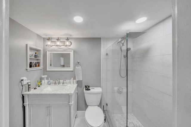 544 Capri L, Delray Beach, FL 33484