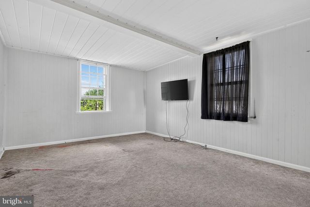 365 E MAIN ST, Landisville, PA 17538
