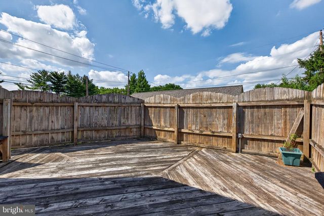 365 E MAIN ST, Landisville, PA 17538