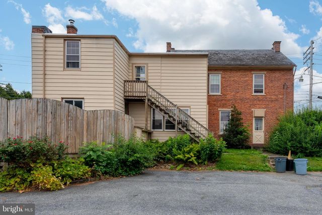 365 E MAIN ST, Landisville, PA 17538