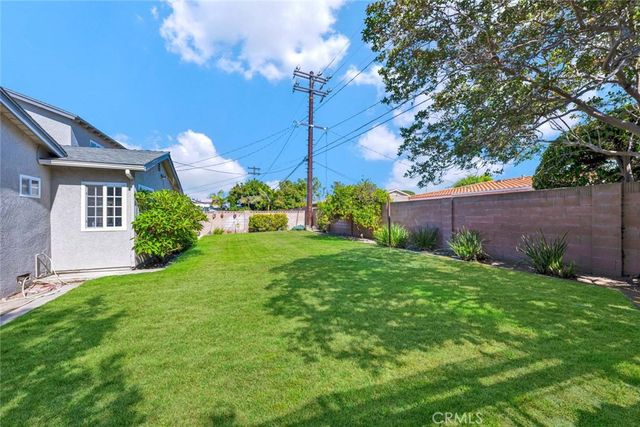 3222 W Sunview, Anaheim, CA 92804