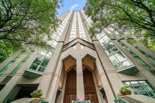 2870 Pharr Court South NW 203, Atlanta, GA 30305