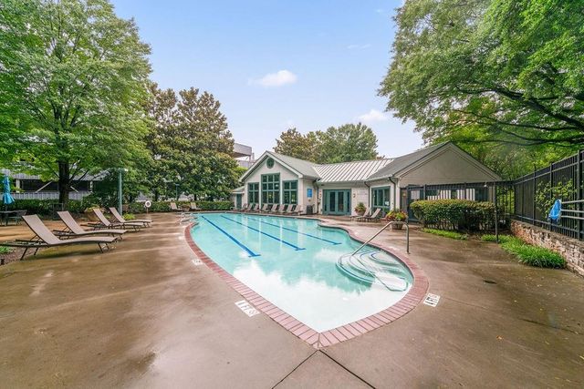 2870 Pharr Court South NW 203, Atlanta, GA 30305