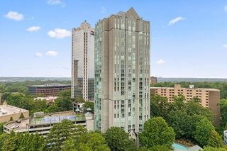 2870 Pharr Court South NW 203, Atlanta, GA 30305