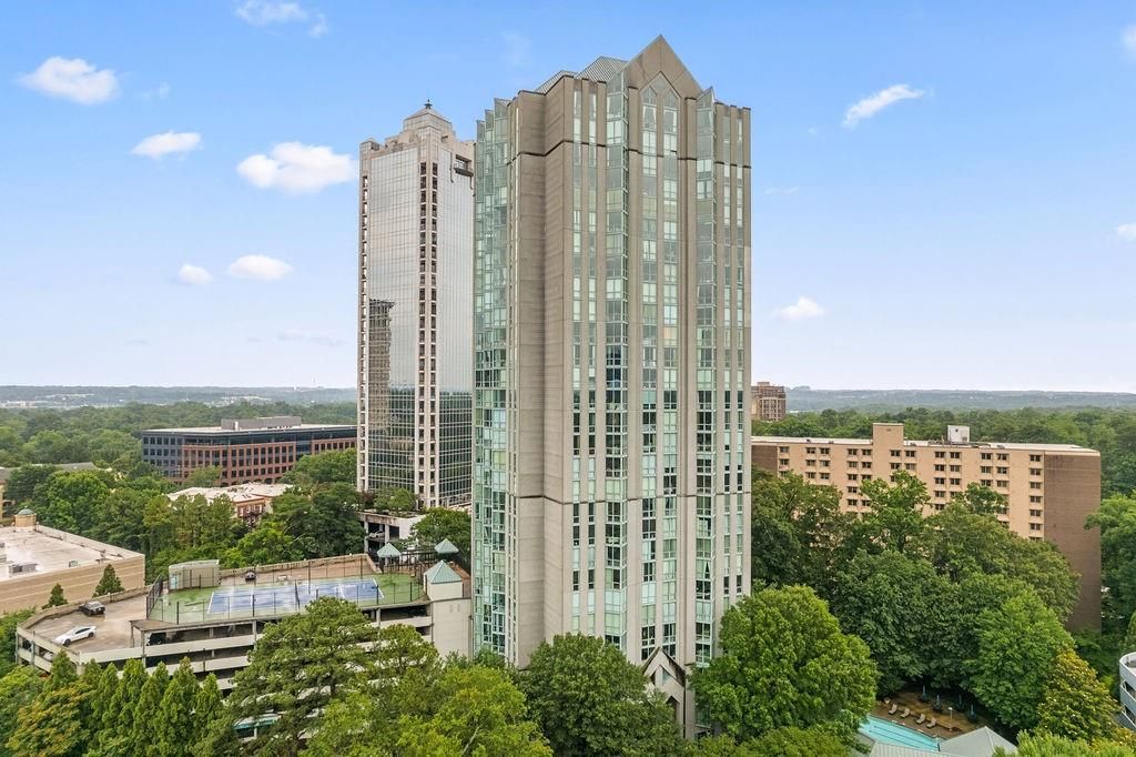 2870 Pharr Court South NW 203, Atlanta, GA 30305