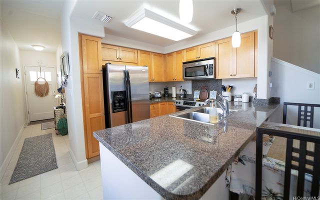 92-1516 Aliinui Drive 1708, Kapolei, HI 96707