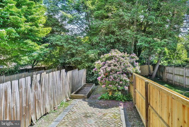 219 N CONCORD ST, Lancaster, PA 17603